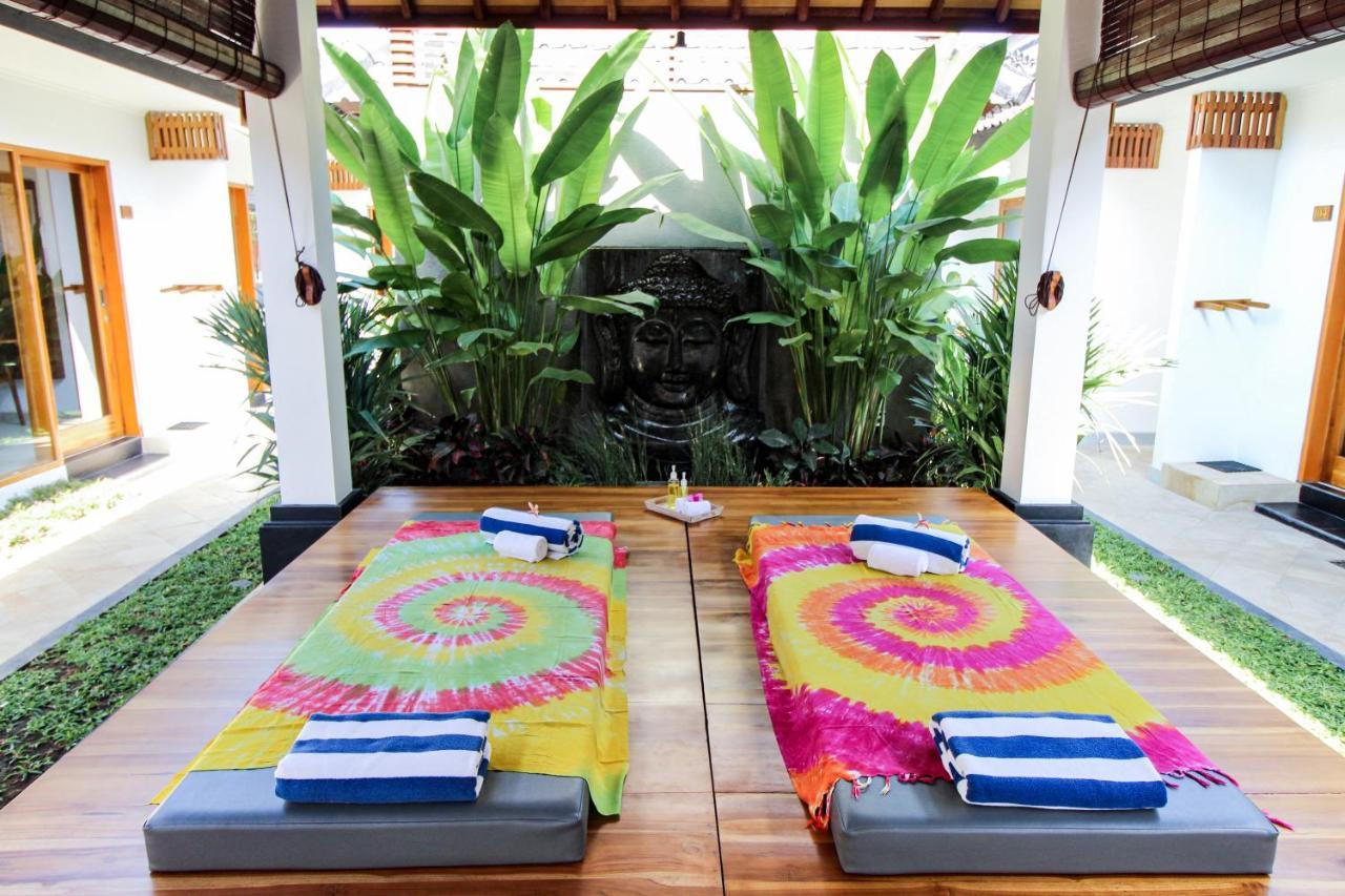 Villa Casablanca Surf Desa Keramas Exteriör bild