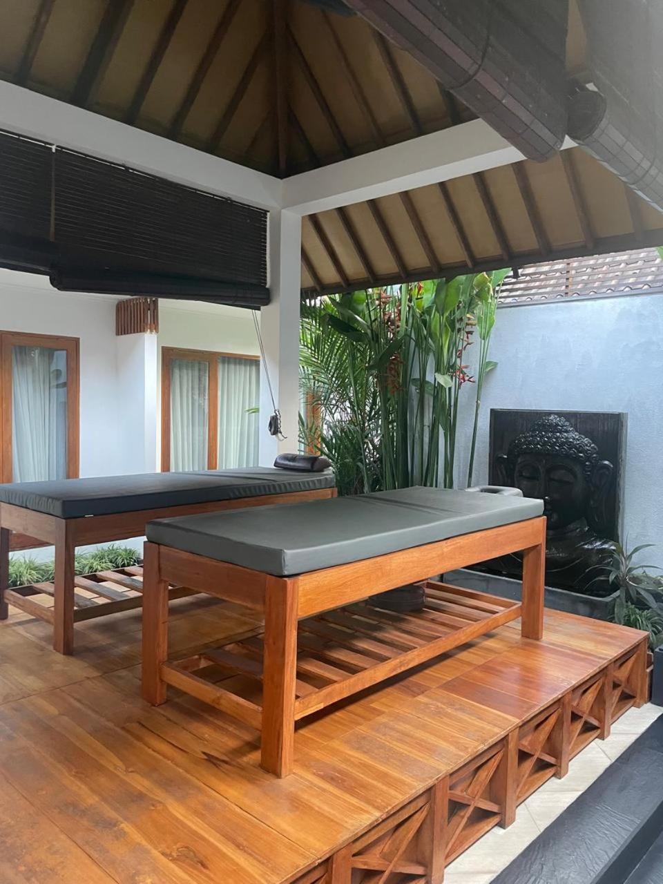 Villa Casablanca Surf Desa Keramas Exteriör bild